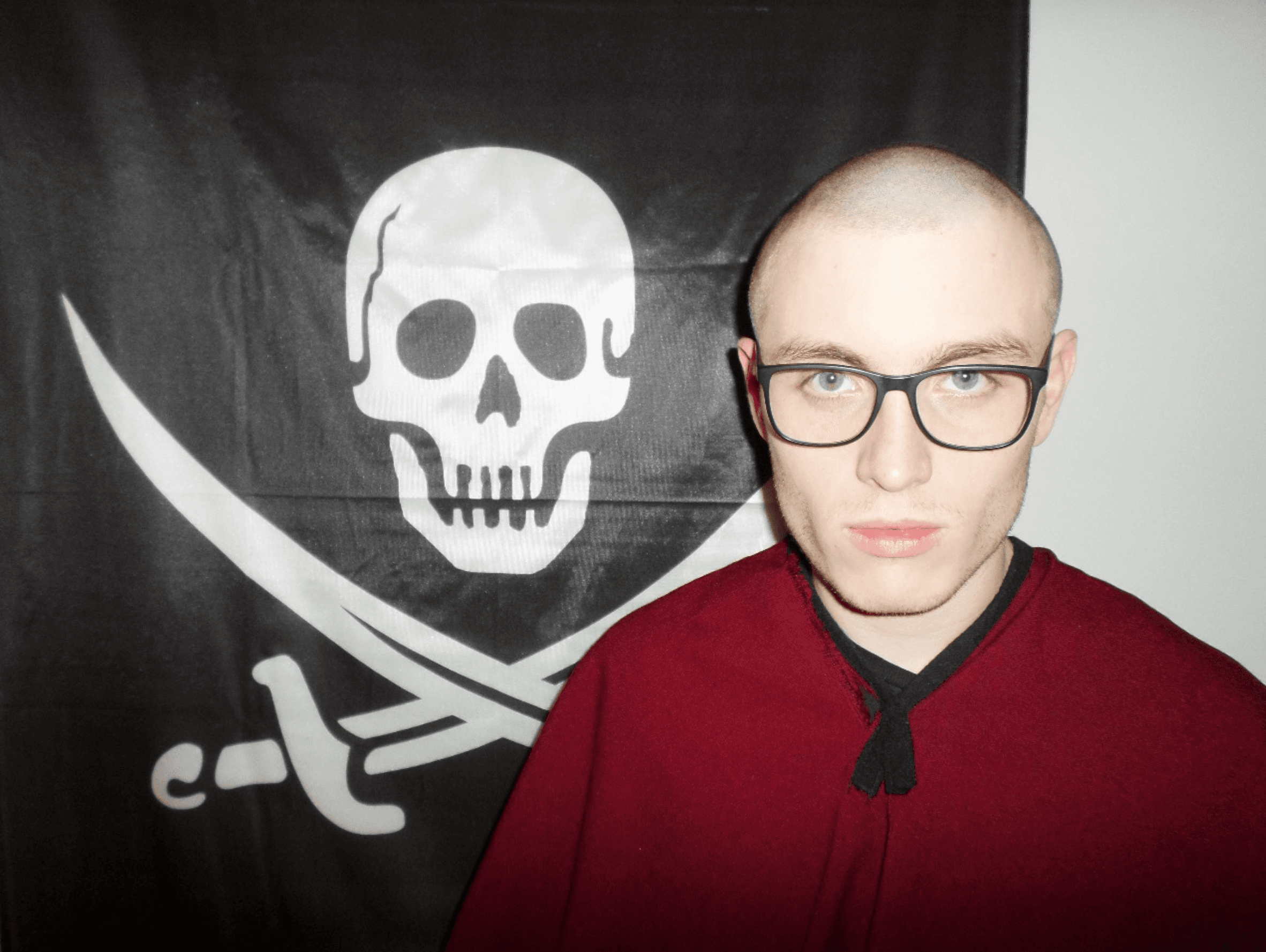 Mateo Fowler, bald